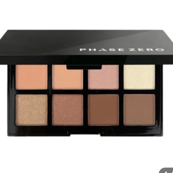 Phase Zero The Necessities Eyeshadow Palette - New In Box - Picture 1 of 7